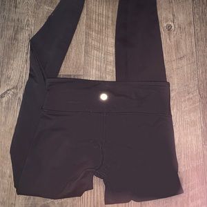 Lululemon wunder under